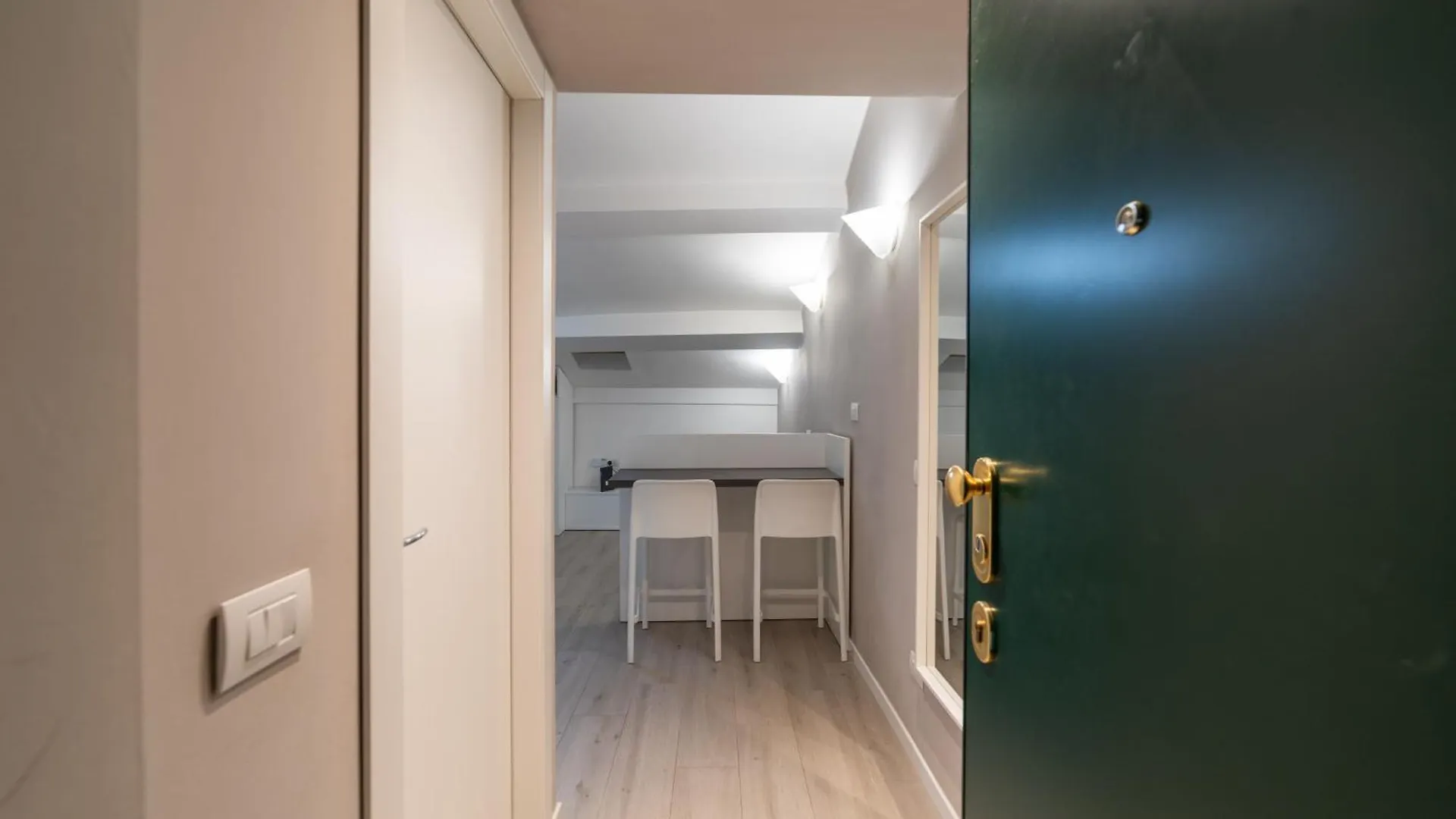 Accogliente Apto Porta Romana Milano Lejlighed
