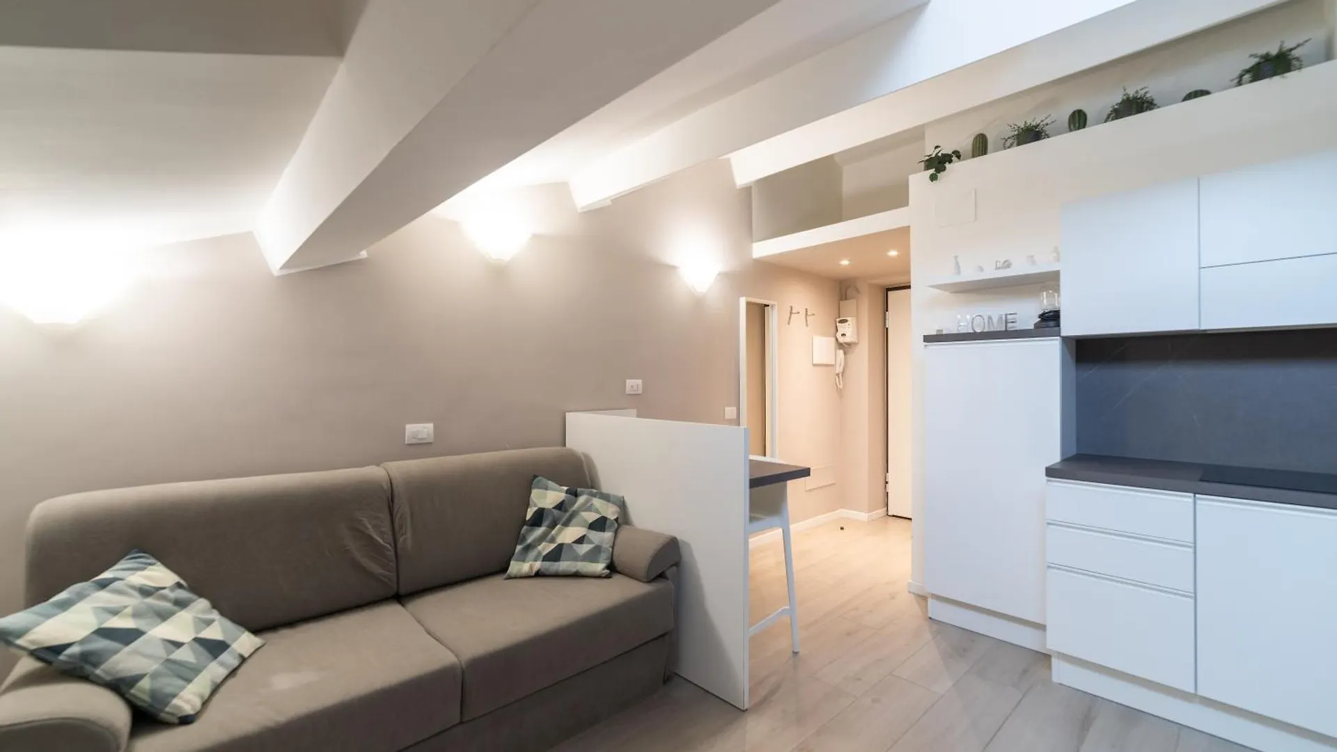 Accogliente Apto Porta Romana Milano 0*,  Italien
